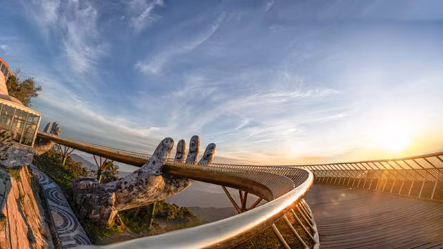 Le Pont d’or est une destination incontournable pour tous les touristes nationaux et étrangers.