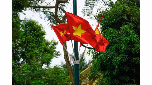De concert avec d'autres provinces et villes du pays, Hanoi a organisé de nombreuses activités pour commémorer et honorer le Président Hô Chi Minh, le grand leader du pays.