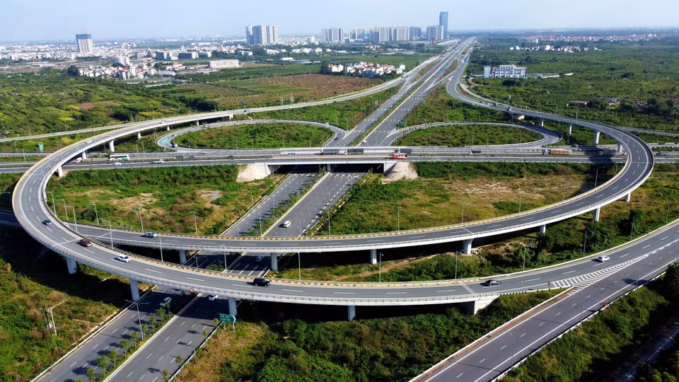 Le nœud de communication reliant la 3e rocade à l'autoroute Hanoï - Hai Phong. 