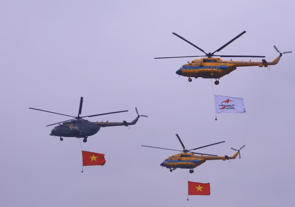 Cet événement vise à promouvoir la coopération internationale dans le domaine de la défense, à renforcer la confiance entre le Vietnam et d'autres pays et à présenter les technologies et la capacité de production de l'industrie de la défense vietnamienne. Photo: VNA
