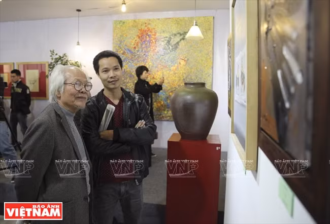 L’exposition “Dau Dome” du groupe de peintres G39. 
