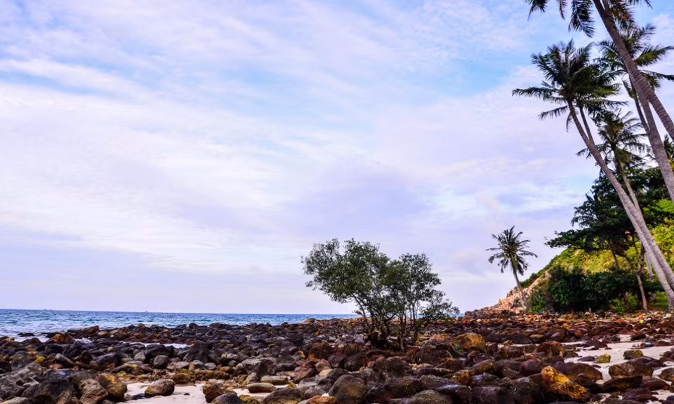 La plage Ngu de l’archipel de Nam Du.
