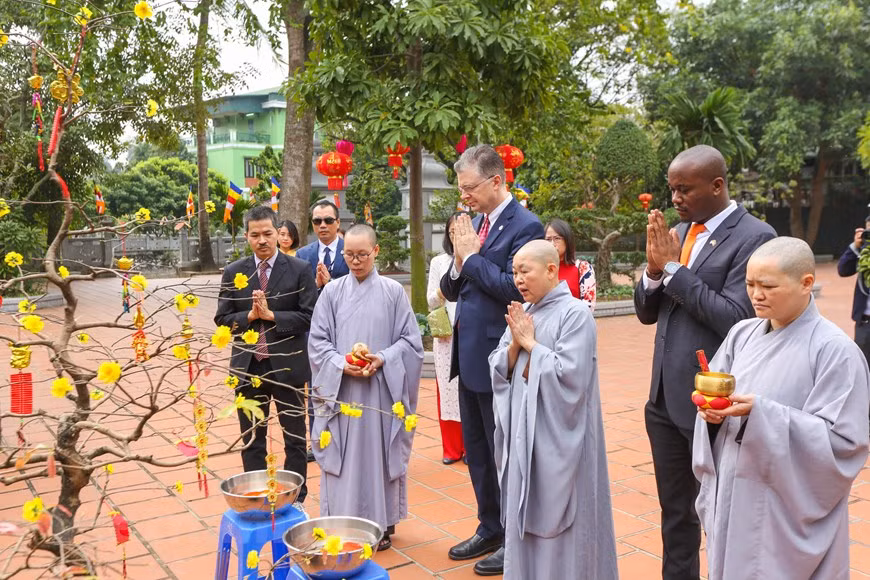 Il a entammé son nouveau mandat au Vietnam depuis octobre 2017. Photo: VietnamPlus 