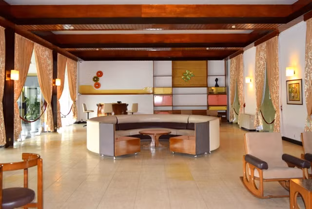 Salle de divertissements.