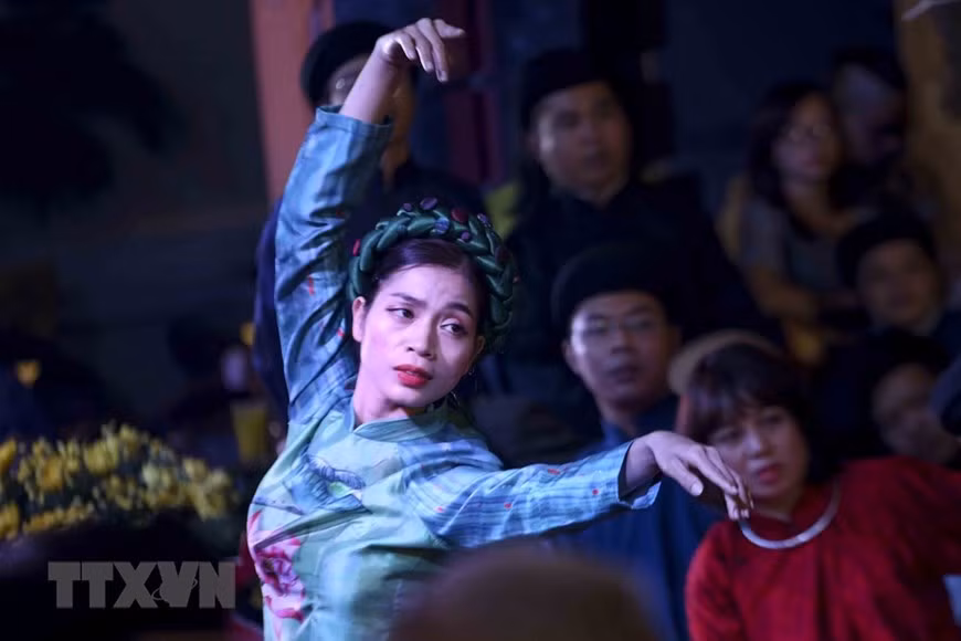 Une représentation de danse lors de l'événement.