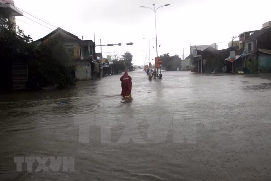 De nombreux maisons de la province de Quang Nam sont inondés. 