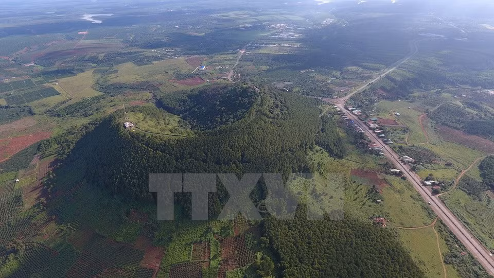 Le mont Ham Rong dans la ville de Pleiku