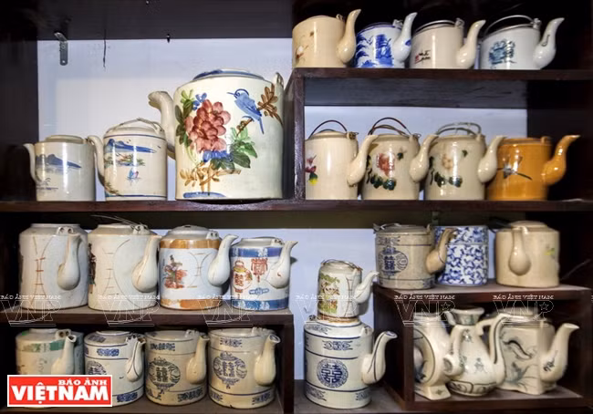La collection de théières de Hiêu Tin.