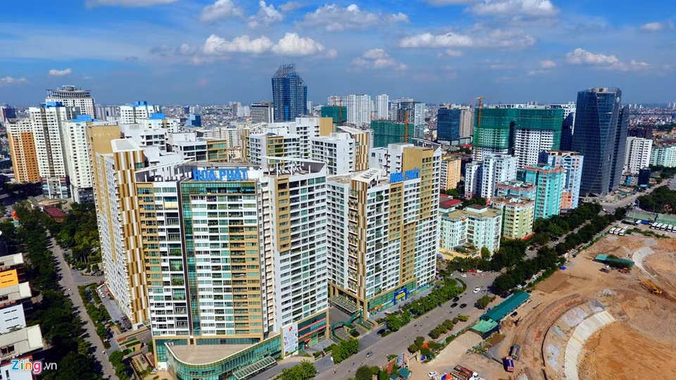 Mandarin Garden est situé à la rue Hoang Minh Giam, arrondissement de Dông Da, sur une superficie totale de 25.886 m². 