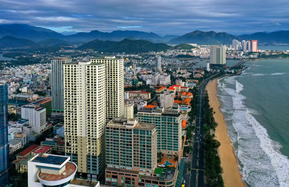 Nha Trang est le pôle politique, économique, culturel et touristique de la province de Khanh Hoa. Photo: VNA