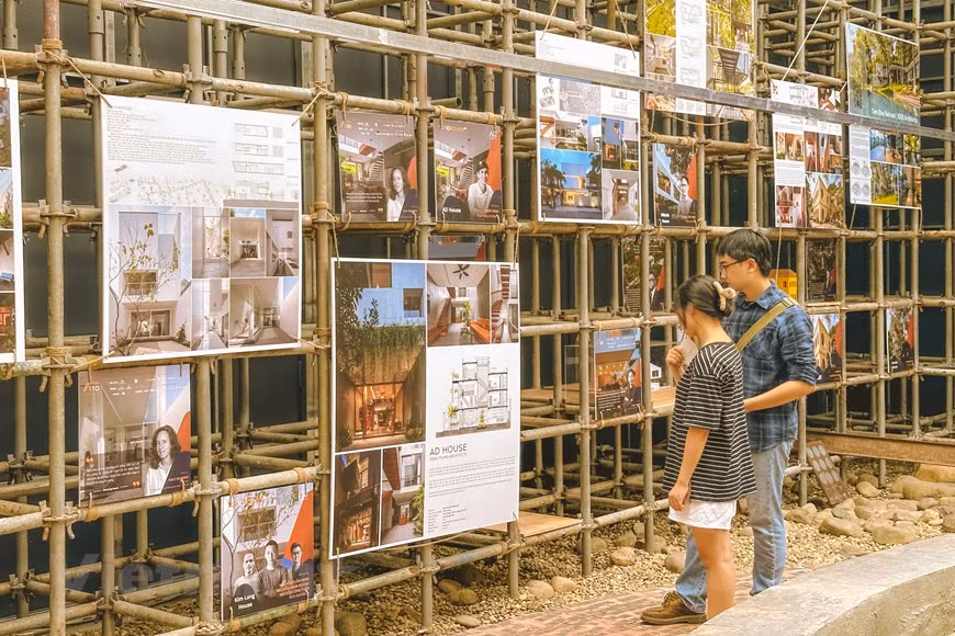 A cette occasion, les organisateurs présentent au public 20 œuvres de design de logements et intérieur du concours Top 10 Awards 2022. 