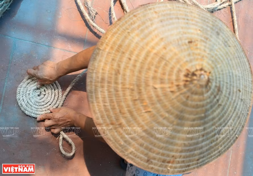 Une corde de fibres de bananier sert à fabriques des tapis