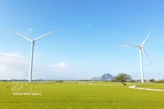 La Résolution n°70 ouvre la voie au développement d’un marché de l’électricité concurrentiel, tout en renforçant l’attraction des investissements du secteur privé. Photo: VNA