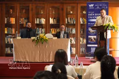 Conférence de presse sur le Forum financier du Vietnam 2026 à Da Nang. Photo: VNA