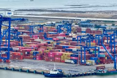 Les bons résultats du commerce extérieur enregistrés au cours des premiers mois de 2026 sont considérés comme un moteur important de la croissance annuelle. Photo : VietnamPlus