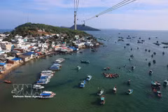Vue d'en haut du village de pêche sur l'îlot Thom de Phu Quoc. Photo: VNA