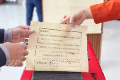 Estampe réalisée à partir d’une planche gravée sur bois de la dynastie des Nguyen. Photo: VNA