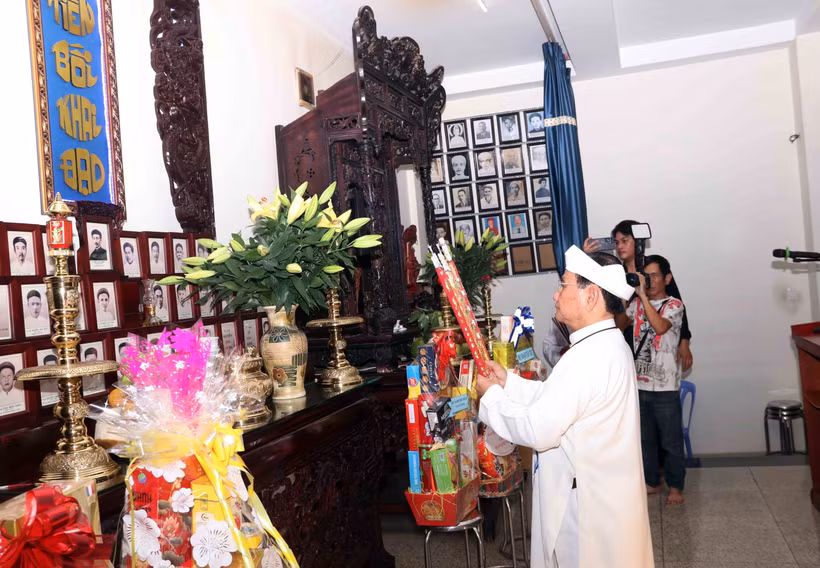 Cérémonie marquant le centenaire de la secte caodaïste à Hô Chi Minh-Ville. Photo: VNA