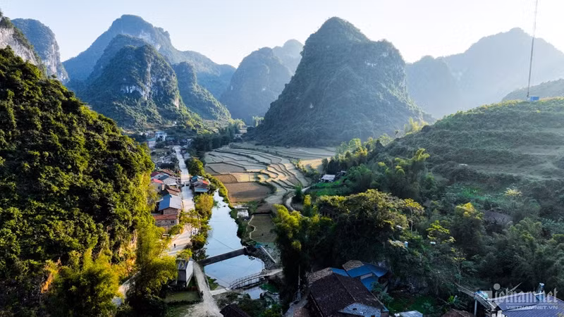 Vue aérienne du village de pierre de Khuoi Ky. Photo: Vietnamnet