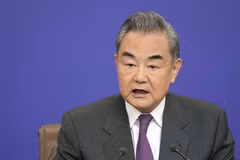 Wang Yi, membre du Bureau politique du Comité central du PCC et ministre des Affaires étrangères de Chine. Photo: Kyodo/VNA