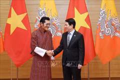 Le président vietnamien, Luong Cuong, et le roi du Bhoutan, Jigme Khesar Namgyel Wangchuck. Photo: VNA