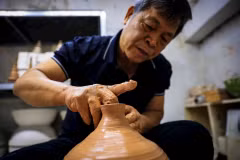 Alliant tradition et modernité, Nguyen Van Loi a su capter l’intérêt des amateurs d’art aussi bien au Vietnam qu’à l’étranger. Photo: Vietnam+