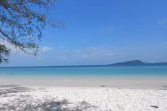 Plage de l’île de Koh Rong. Photo : visitkohrong.com.