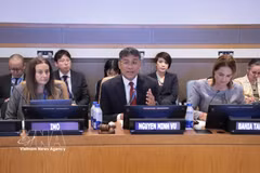 Le vice-ministre permanent des Affaires étrangères, Nguyen Minh Vu, s'exprime lors de l'événement. Photo: VNA